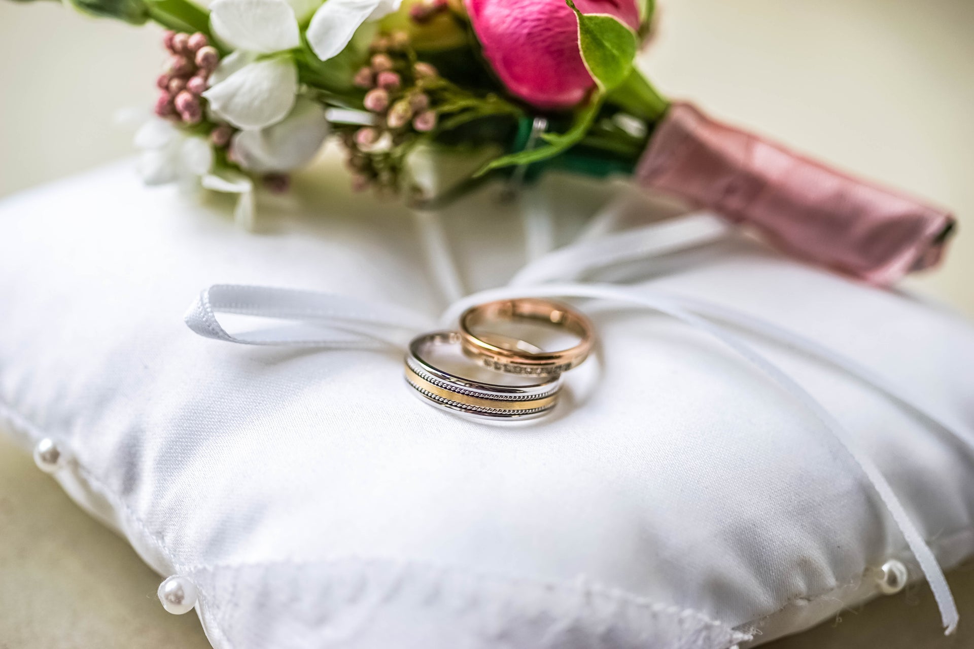 Video of Greenleaf's services including estate jewelry, repair and restoration, and being in Billings since 1932