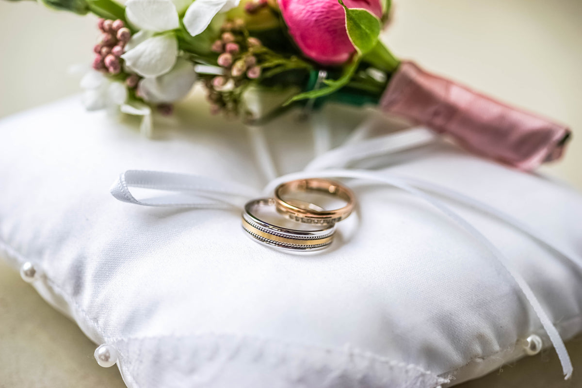 Video of Greenleaf's services including estate jewelry, repair and restoration, and being in Billings since 1932